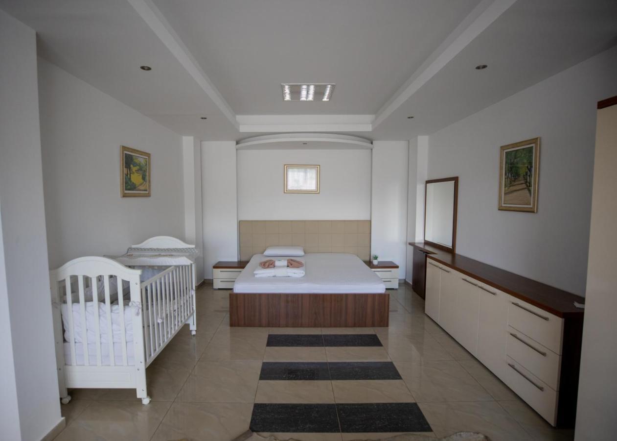 Guest House Agropapuk Šid المظهر الخارجي الصورة