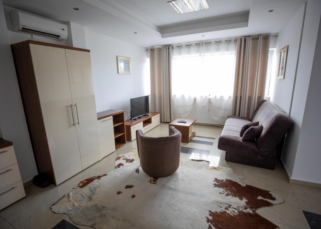 Guest House Agropapuk Šid المظهر الخارجي الصورة