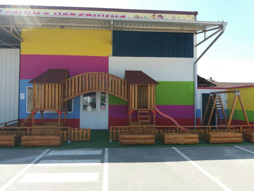 Guest House Agropapuk Šid المظهر الخارجي الصورة